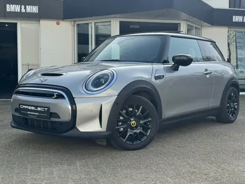 MINI Cooper SE Classic | Panodak | Harman Kardon | Head-Up | CarPlay