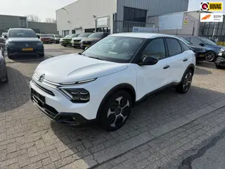 Citroen C4 1.2 PureTech Feel, Navi, INC BTW. Dealer auto