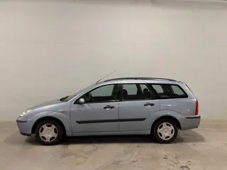 Ford Focus Wagon 1.6-16V Cool Edition Leer Airco