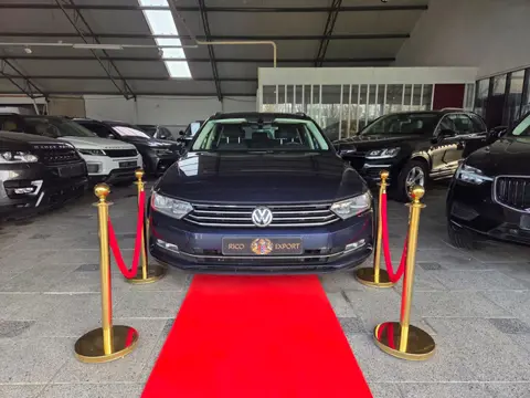 Volkswagen Passat Variant 2.0 TDI 110kW Highline R !
