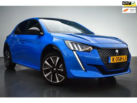 Peugeot 208 1.2 PureTech GT, Automaat, Panoramadak, 360 graden camera, Apple car play, Sportstoelen