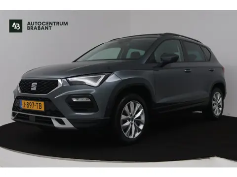 Seat Ateca 1.5 TSI Style Business Intense (PANORAMADAK, TREKHAAK WEGKLAPBAAR, CARPLAY, ACHTERUITRIJC