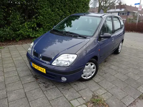 Renault Scénic MET JAAR APK!