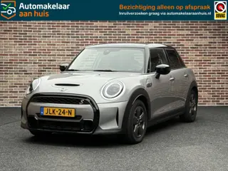 Mini Mini 2.0 Cooper S Essential Garantie tot 11-2027 | Dealer | Camera | Stoelverwarming (verkoper 