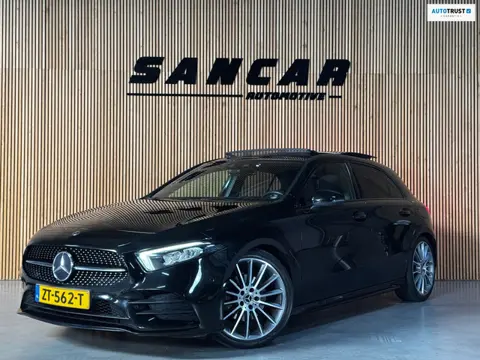 Mercedes-Benz A-klasse 180 Business Solution AMG PANO|