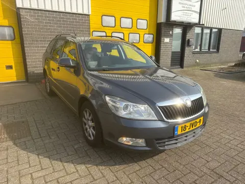 Skoda Octavia Combi 1.4 TSI Ambition Business Line|DSG|APK