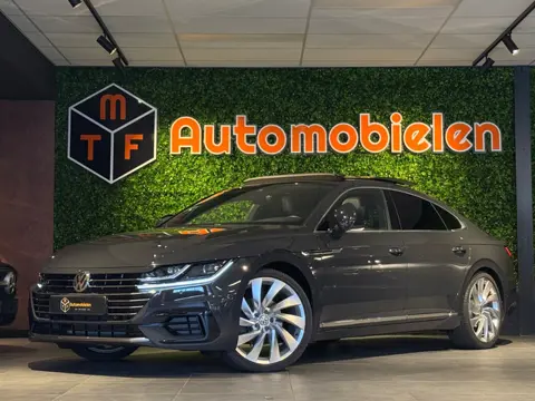 Volkswagen ARTEON 2.0 TSI 3x R-LINE|PANO|VIRTUAL|DYNAUDIO|MASSAGE