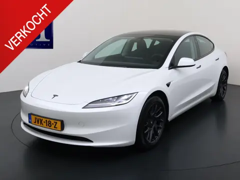 Tesla Model 3 Premium Long Range AWD 78 kWh | STOELVERWARMING VOOR/ACHTER | STUURVERWARMING | FABRIE