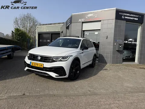 Volkswagen Tiguan 2.0 TSI 4Motion 3x R-line PANO-HUD-IQ LED-22''
