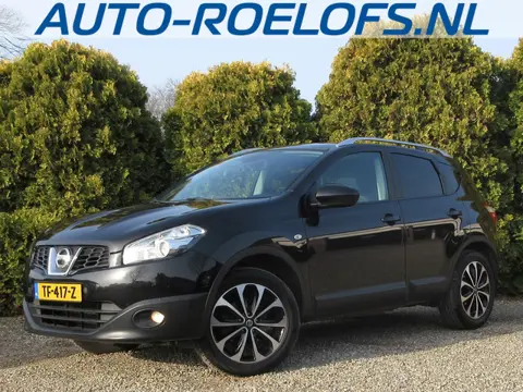 Nissan Qashqai 2.0 Connect Ed.*Camera*Pano.dak*Trekhaak*