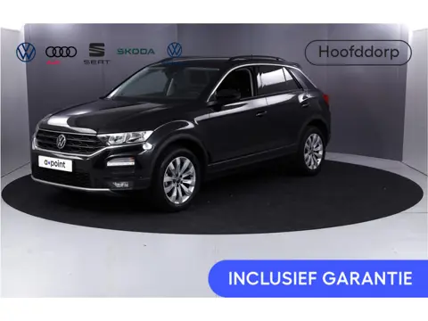 Volkswagen T-Roc 1.5 TSI Style 150 pk Automaat (DSG) | Verlengde garantie | Navigatie | Parkeersenso