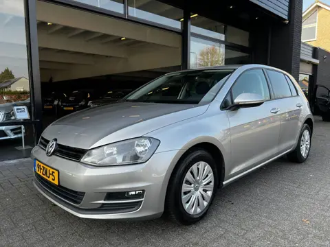 Volkswagen Golf 1.2 TSI Trendline / apk 3-2027