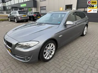BMW 5-serie Touring 520d High Executive