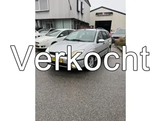 Ford FOCUS Wagon 1.6-16V Futura Clima,Leder. Keurig nette en perfect rijdende Focus. Apk 13-02-2027