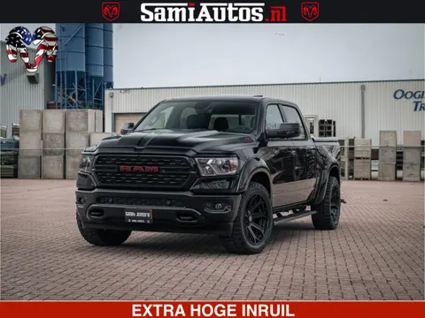 Dodge Ram SPORT | 5.7 V8 4x4 HEMI | PANORAMA DAK | GROOTSCHEM 12 INCH | LPG | Diamond Black Pearl | 