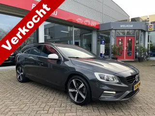 Volvo V60 2.0 T4 Ocean Race AUTOMAAT, Trekhaak, Cruise, Navi