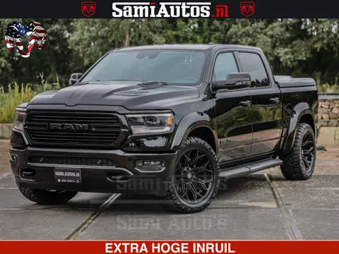 Dodge Ram 1500 Laramie Sport | HEMI 5.7 V8 4x4 | LPG | Grootscherm 12" | LARAMIE PERFORMANCE | ZWART