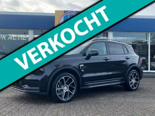 Lynk & Co 01 1.5 261pk PHEV 7DCTH | Black edition | Orig.NL | PanoramaDak | Camera | Carplay |