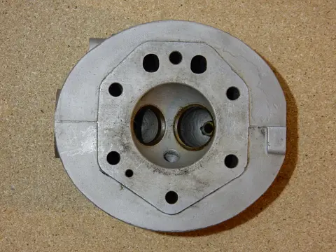 CILINDERKOP Moto Guzzi V7 700 1967 - 1971