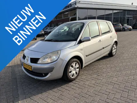 Renault Scénic 1.6-16V Privilège Comfort Apk mei 2027