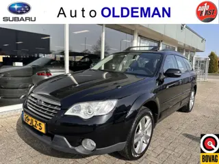 Subaru Outback 2.5i Comfort CLIMA,CRUISE,TREKHAAK