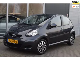 Toyota Aygo 1.0-12V Comfort Navigator | Airco | Elek-Pakket | APK 3-2027 !