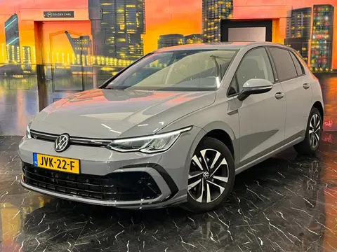 Volkswagen GOLF 1.0 TSI R-Line Life Business Parkeer Camera