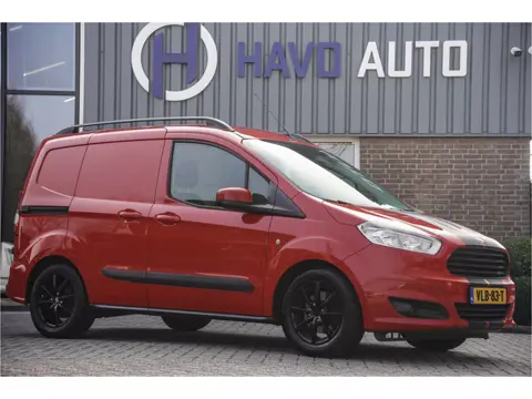 Ford Transit Courier 1.0 Trend, AIRCO, TREKHAAK, BTW-VRIJ / MARGE