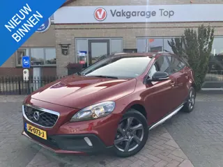 Volvo V40 Cross Country 1.5 T3 Summum | Trekhaak | ACC | BLIS | All-in prijs