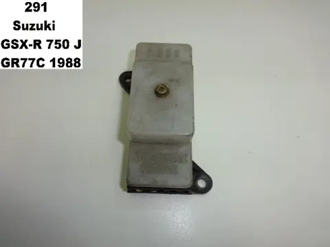ZEKERINGKAST Suzuki GSX R 750 1985 - 1989