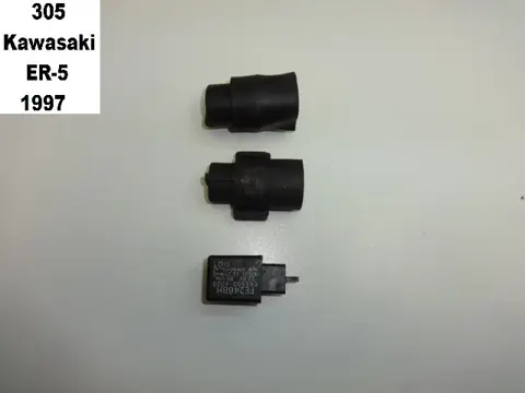 RELAIS Kawasaki ER 5 1997 - 2005
