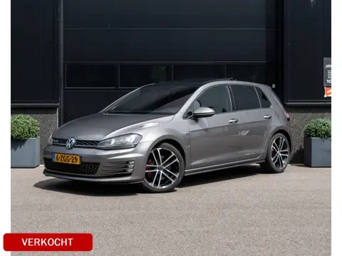 Volkswagen Golf 2.0 TDI GTD 2015 184PK | Pano | Keyless | Sport & Sound | Camera | Dynaudio | Lane &