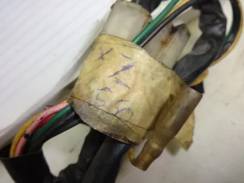 STUURSCHAKELAAR LINKS Yamaha Overige Yamaha 1960 - 2021