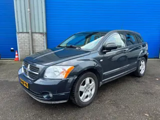 Dodge Caliber 1.8 SXT. Zij Schade met Airco