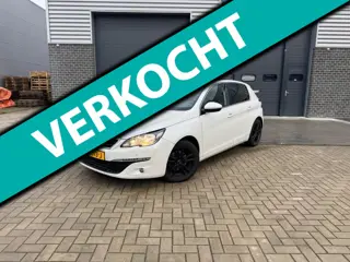 Peugeot 308 1.6 BlueHDi Blue Lease Executive Pano