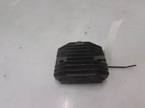 SPANNINGSREGELAAR Yamaha SZR 660 1996 - 2000