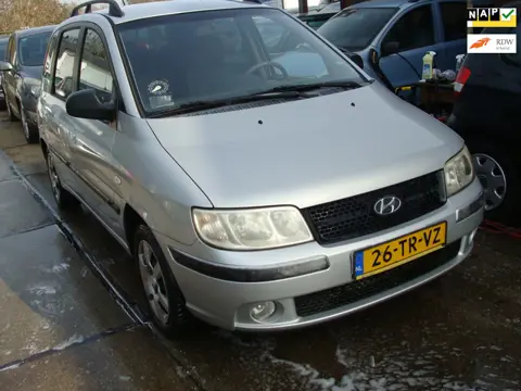 Hyundai Matrix 1.6i World Cup edition airco elek pak nap apk