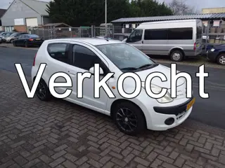 Nissan Pixo 1.0 Acenta (bj 2010)