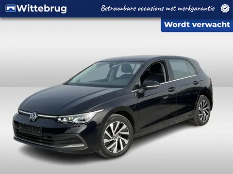 Volkswagen Golf 1.4 DSG 204pk eHybrid Style / Panoramadak / Memory Seats / Trekhaak / 16'' LMV