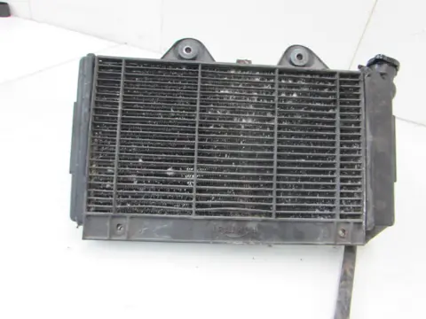 RADIATEUR Triumph 1200 Daytona 1993 - 1997
