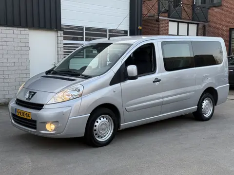 Peugeot Expert 2.0 HDI 120PK L2H1DCP+ 6-Zits EURO 5 PDC