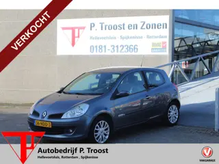 Renault Clio 1.2-16V Special Rip Curl MEENEEMPRIJS/HANDELSPRIJS/EXPORTPRIJS APK TOT 14-08-2026
