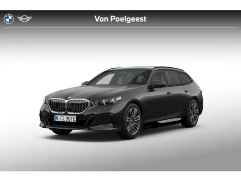 BMW 5 Serie Touring 530e M Sport Edition | M Sportpakket | Innovation Pack | Travel Pack | Comfort P