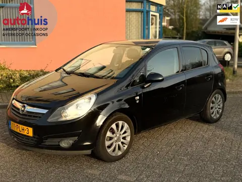 Opel Corsa 1.4-16V '111' Edition
