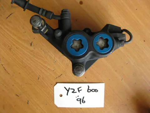 REMKLAUW LINKS VOOR Yamaha YZF 600 Thundercat 1996 - 2003
