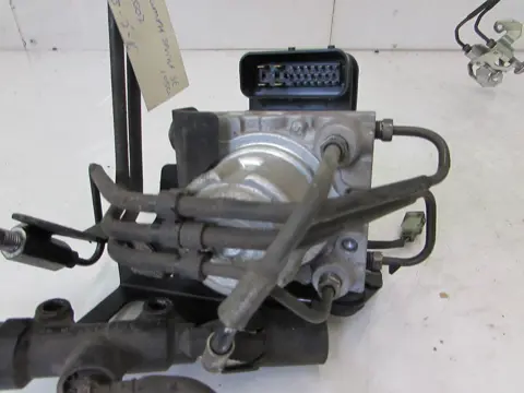 ABS POMP Triumph Sprint ST 1050 2005 - 2011