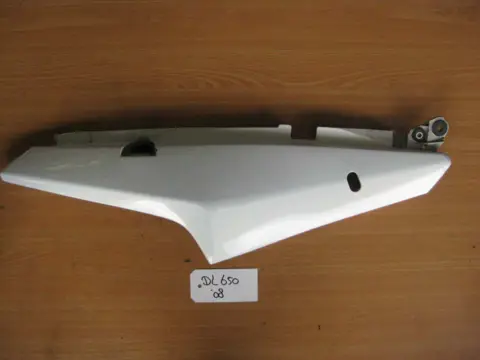 RECHTER ZIJKUIP KLEIN Suzuki DL 650 V STROM 2003 - 2011