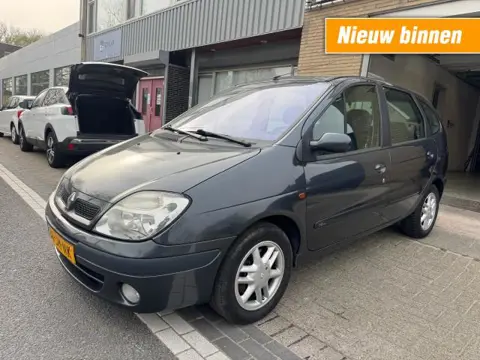 RENAULT SCENIC 1.6-16V Expression AUT CLIMA TREKHAAK NAP APK 9-2026