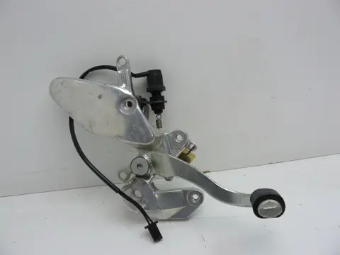 Main step holder right Yamaha YZF 600 Thundercat 1996 - 2003