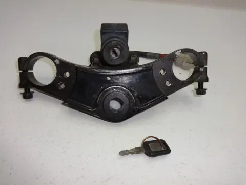 CONTACTSLOT Kawasaki GPZ 600 1985 - 1987